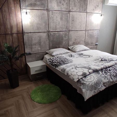 Loft Centr Apartment Tiraspol Luaran gambar